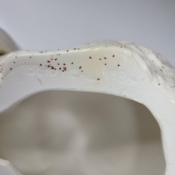 Ceramic Bunny Rabbit Glazed Holland Lop Ear Cream Speckled Eyelash 7 Inches Long - Picture 8 of 12